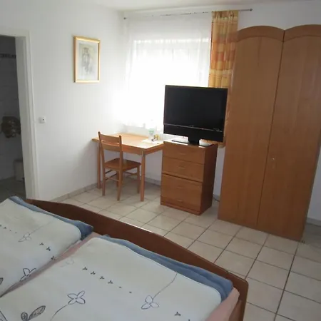 Gastehaus Dobias Quarto em Acomodações Particulares
